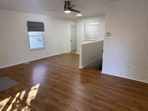 2097 Painted Post, Flushing, MI 48433 photo 4