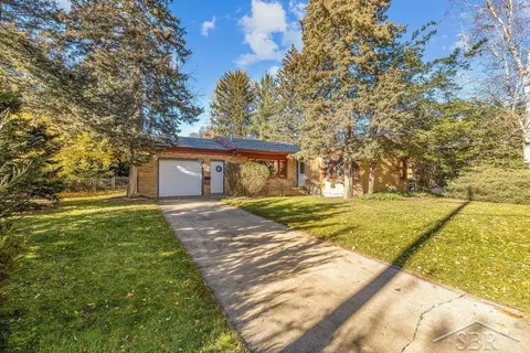 9 Erie, Midland, MI 48640