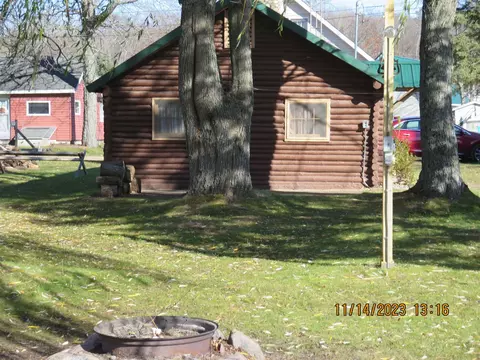 980 Windover, Lake, MI 48632 photo 3