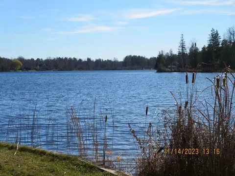 980 Windover, Lake, MI 48632 photo 7