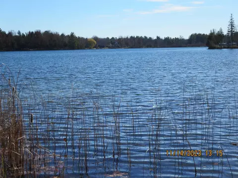 980 Windover, Lake, MI 48632 photo 2
