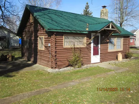 980 Windover, Lake, MI 48632 photo 10