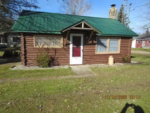 980 Windover, Lake, MI 48632