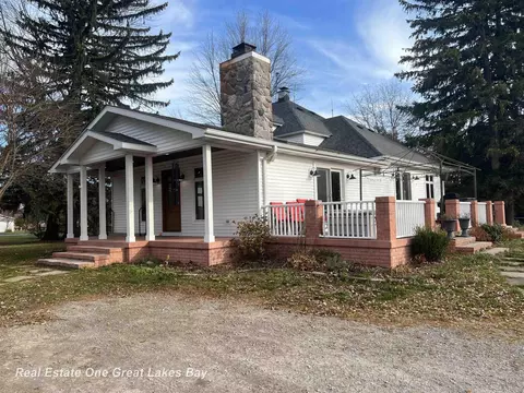 18635 Dice, Merrill, MI 48637
