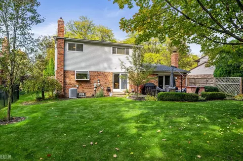2148 Michele, Troy, MI 48085 photo 42