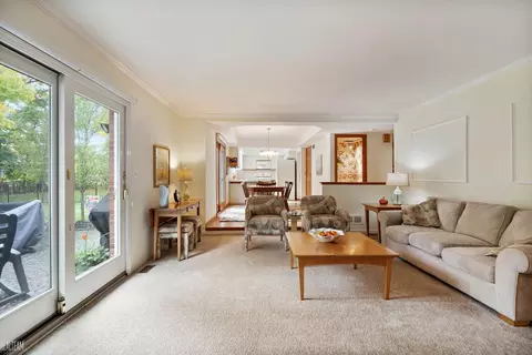 2148 Michele, Troy, MI 48085 photo 24