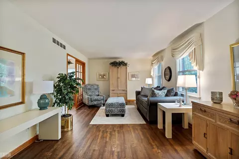 2148 Michele, Troy, MI 48085 photo 8