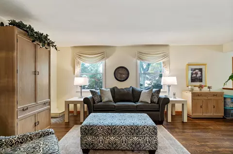 2148 Michele, Troy, MI 48085 photo 9