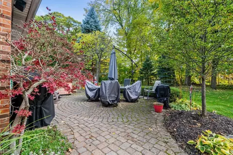 2148 Michele, Troy, MI 48085 photo 45
