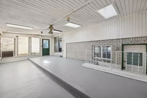 1001 Whitingham, Flint, MI 48503 photo 28