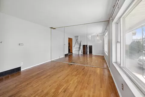 1001 Whitingham, Flint, MI 48503 photo 5