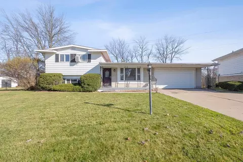 1001 Whitingham, Flint, MI 48503 photo 4