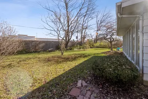 1001 Whitingham, Flint, MI 48503 photo 38