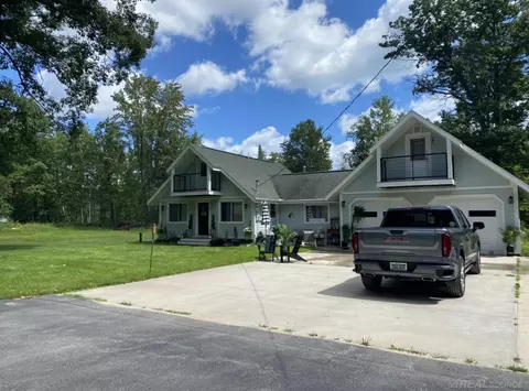 4831 Birch Acres, Oscoda, MI 48750