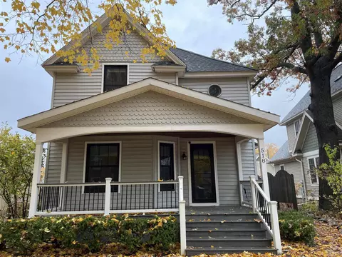 518 W 11th, Traverse City, MI 49684