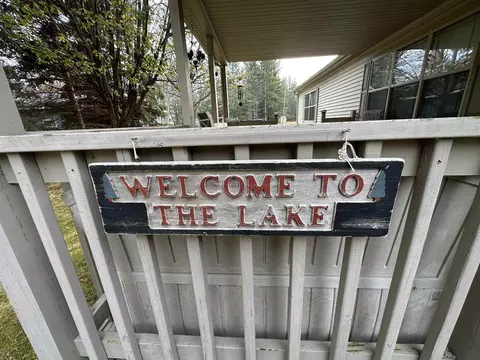 2996 W W Riv, Gladwin, MI 48624 photo 2