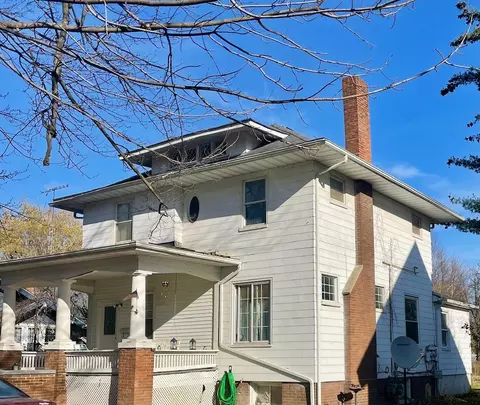 210 N Howard, Croswell, MI 48422
