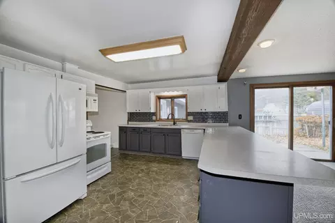 W5010 Main, Vulcan, MI 49892 photo 6