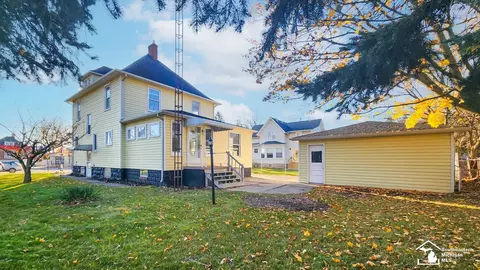 2 W Noble, Monroe, MI 48162 photo 3