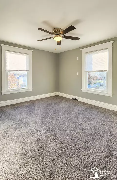 2 W Noble, Monroe, MI 48162 photo 21