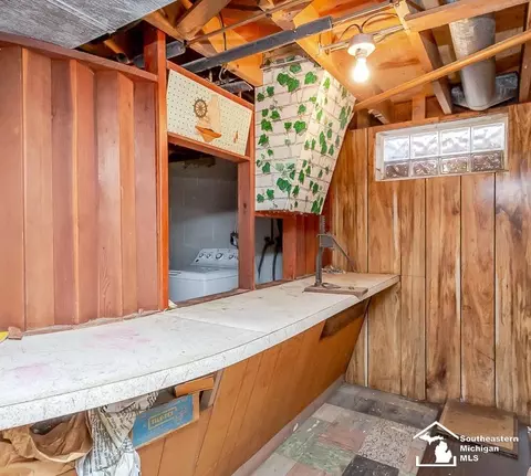 7756 Indian, Temperance, MI 48182 photo 28