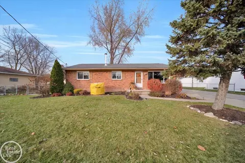 2507 Lindell, Sterling Heights, MI 48310