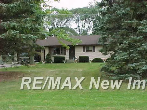 9655 W Tittabawassee, Freeland, MI 48623