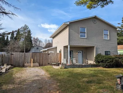 2295 N Huron, Pinconning, MI 48650