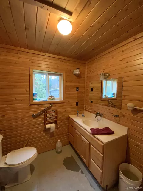 1898 Rm, Rock, MI 49880 photo 7