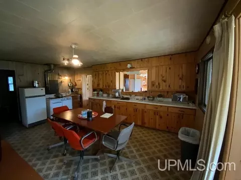 1898 Rm, Rock, MI 49880 photo 15