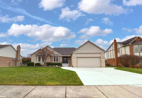 41408 Allspice Dr, Sterling Heights, MI 48314