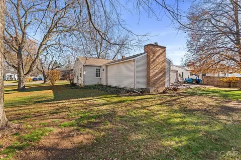 2386 E Clearview, Adrian, MI 49221 photo 34