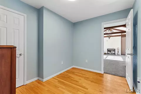 2386 E Clearview, Adrian, MI 49221 photo 15