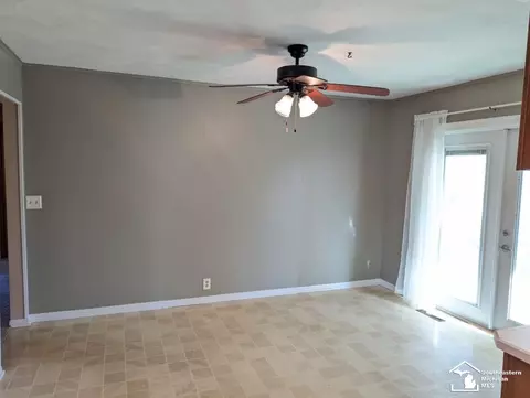 1334 Maple, Monroe, MI 48162 photo 6