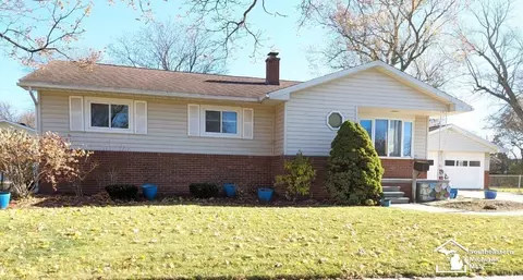 1334 Maple, Monroe, MI 48162