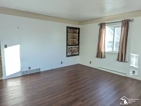 1334 Maple, Monroe, MI 48162 photo 4