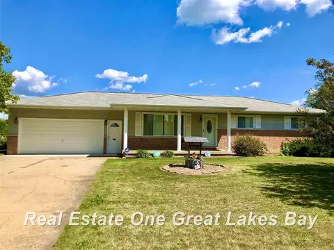 3945 Studor, Saginaw, MI 48601