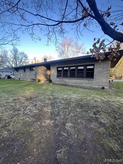 5109 I, Bark River, MI 49807 photo 2