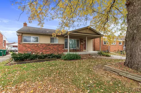 510 Lathers, Garden City, MI 48135