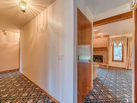 1727 Northridge, Monroe, MI 48162 photo 6