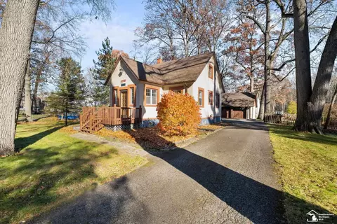8054 Wiseman, Lambertville, MI 48144