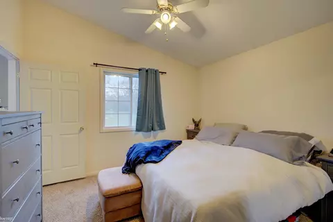 400 E Clark, Davison, MI 48423 photo 18