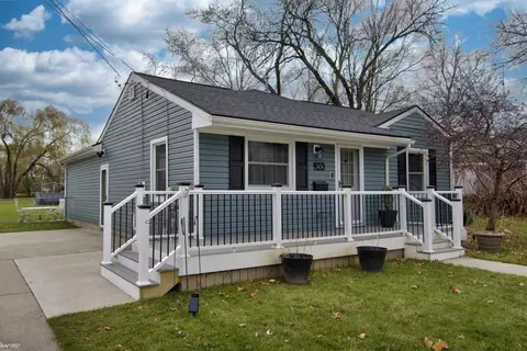 400 E Clark, Davison, MI 48423 photo 2