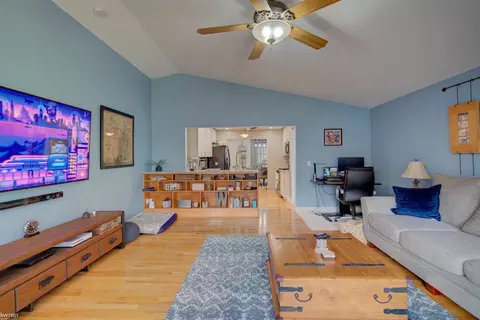400 E Clark, Davison, MI 48423 photo 5