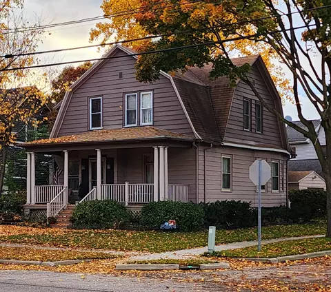 321 N Johnson, Bay City, MI 48708