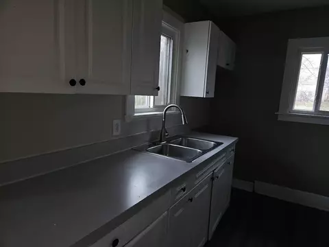 2005 Flushing, Flint, MI 48504 photo 6