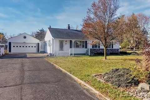 2334 Sunset, Adrian, MI 49221