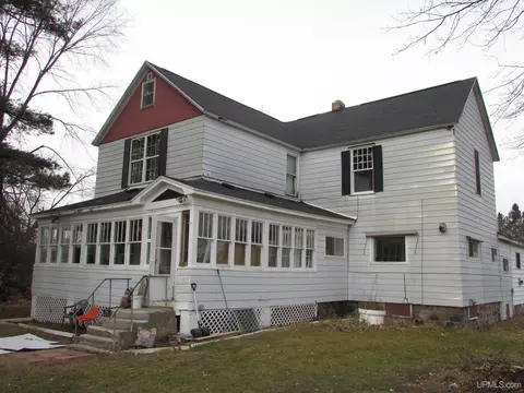 13684 Huron, Sidnaw, MI 49961