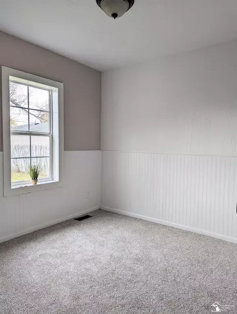 3100 Monrona, Monroe, MI 48162 photo 8
