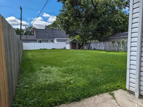 3100 Monrona, Monroe, MI 48162 photo 6